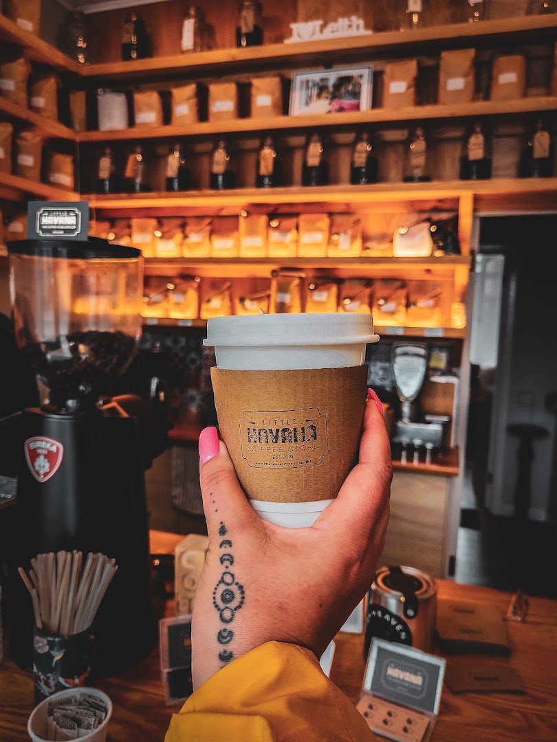 Coffee at Little Havana Coffee Store, specialty coffee shop in Edinburgh