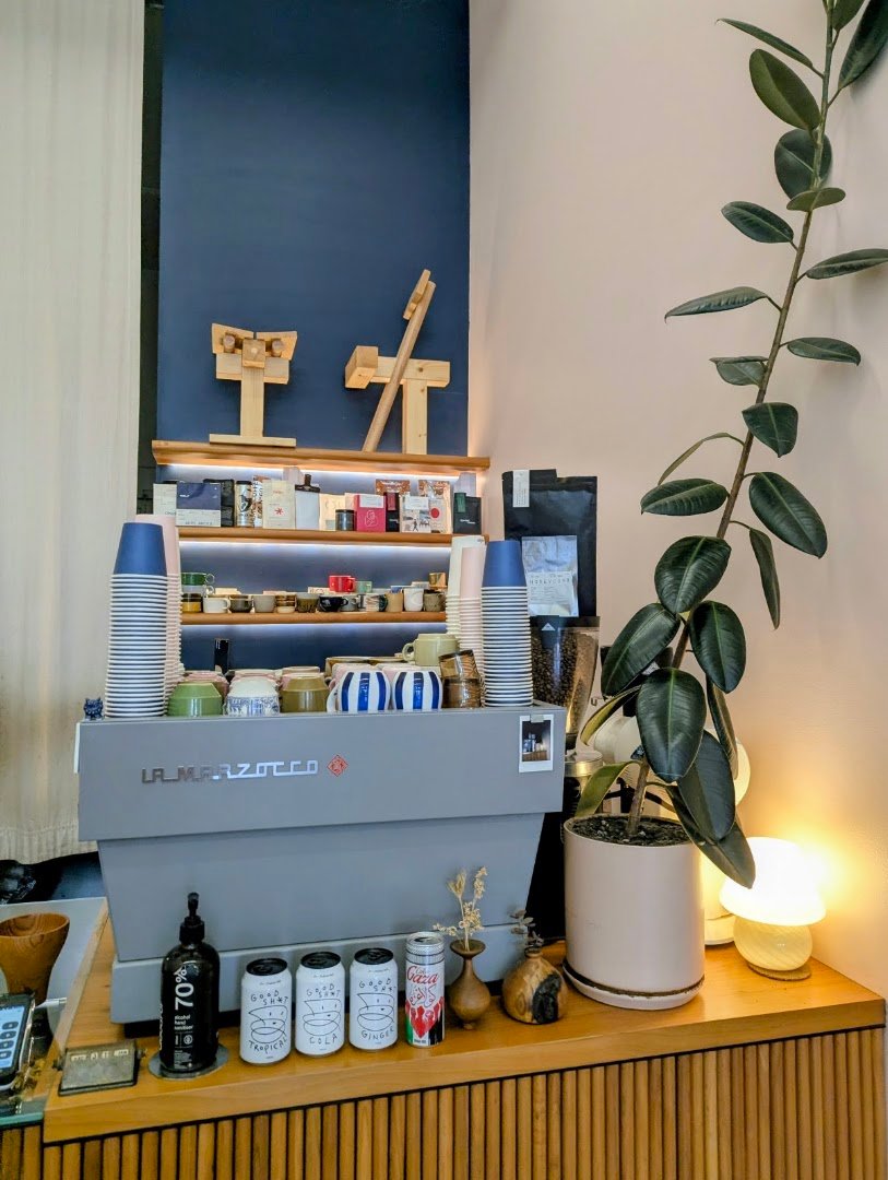 Interior of Daily Daily Coffeemakers, specialty coffee shop in Auckland