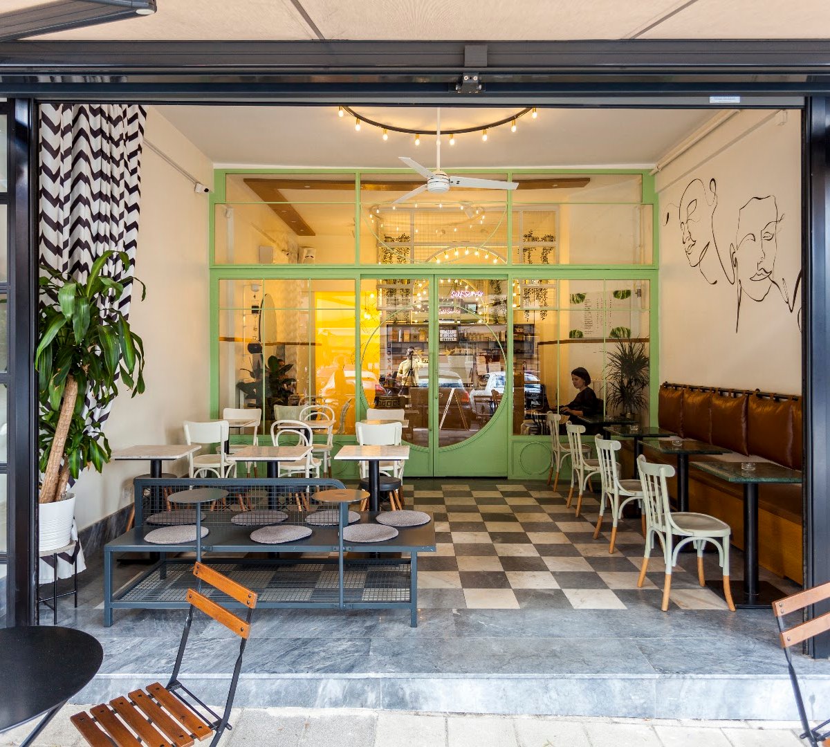 Deal Coffee Co. specialty coffee shop in Istanbul - photo 2