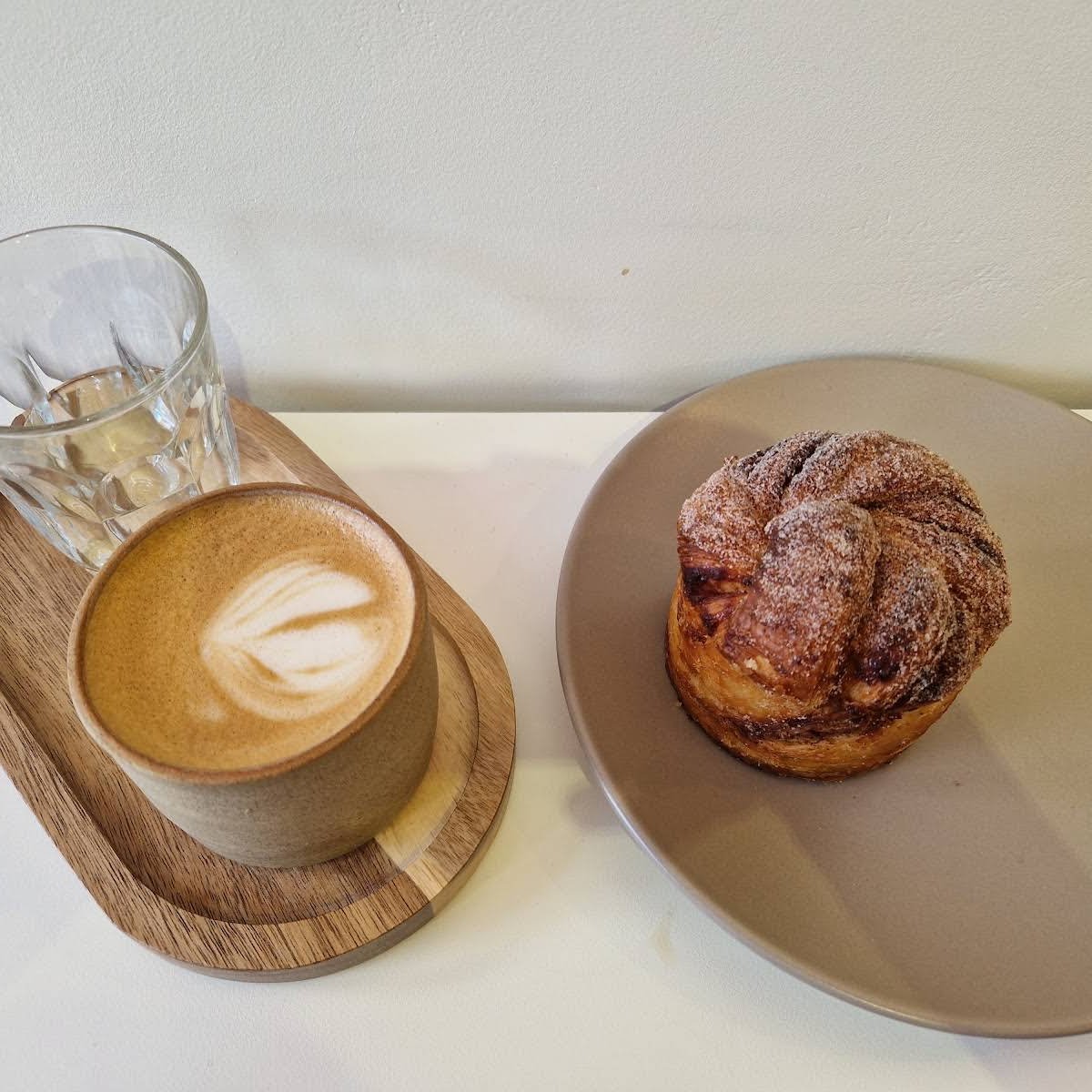 Mont58 Coffee specialty coffee shop in London - photo 11