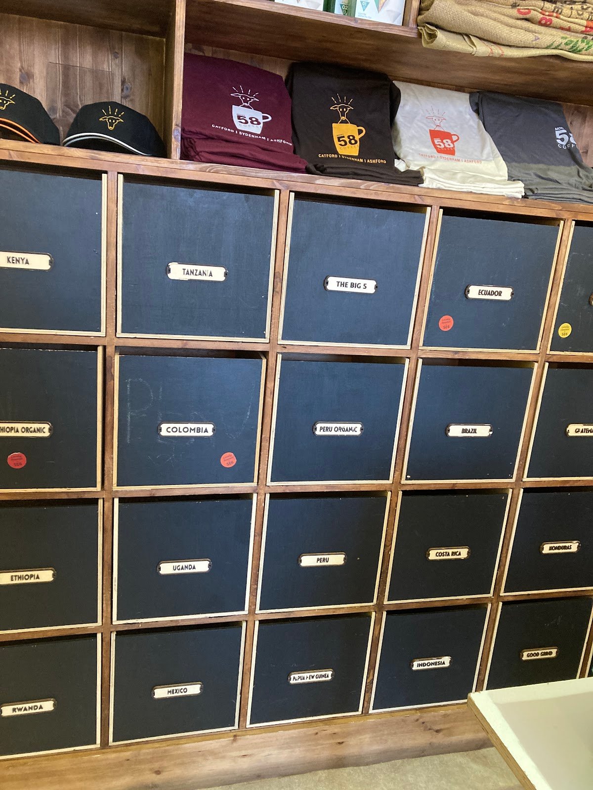 Mont58 Coffee specialty coffee shop in London - photo 4