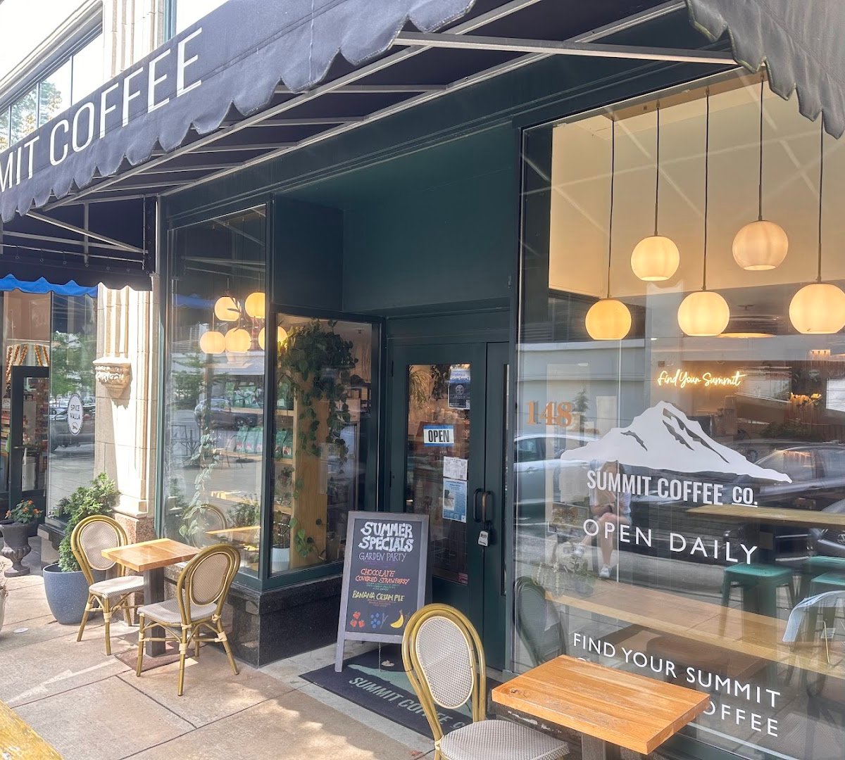 Summit Coffee Grove Arcade specialty coffee shop in Asheville - photo 6