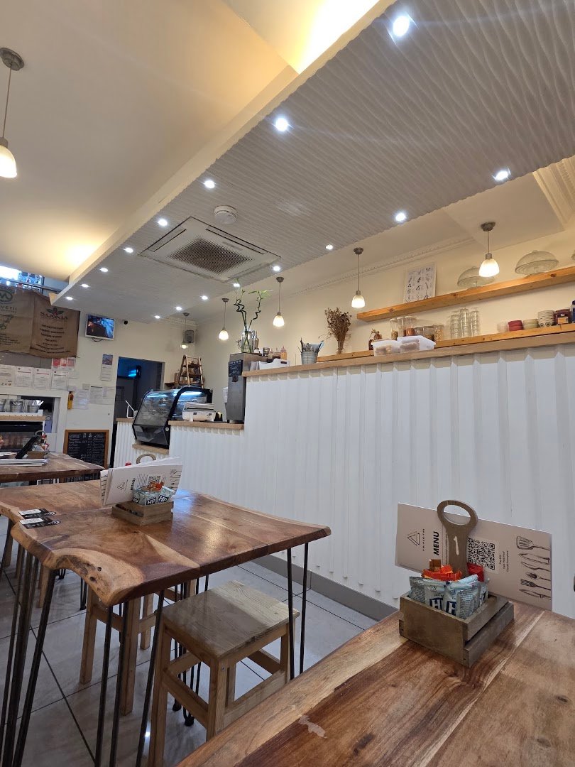 Interior of Triple-Tri Coffee, specialty coffee shop in Edinburgh