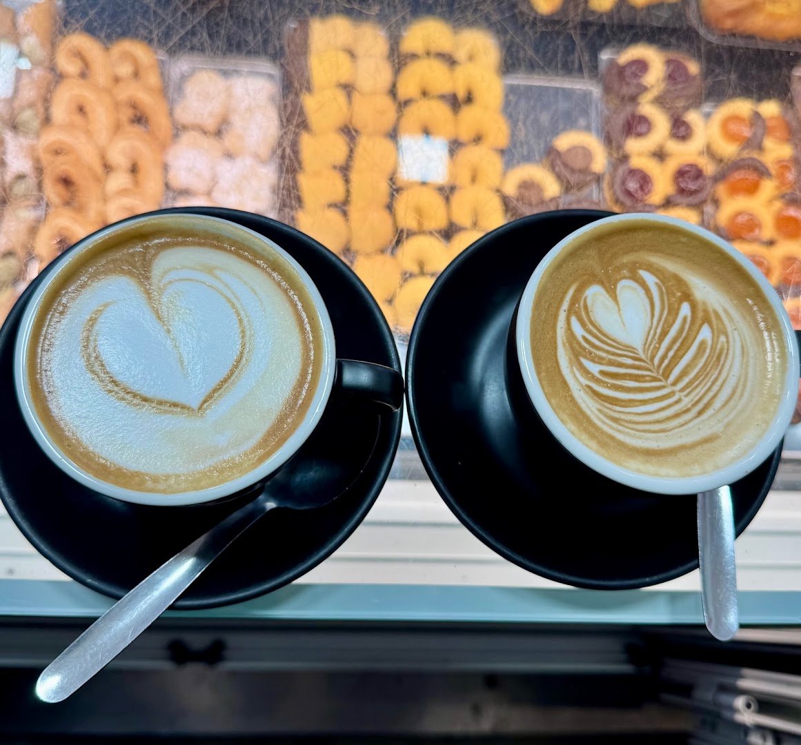 Coffee at Black on White-Bar Roma, specialty coffee shop in Rome