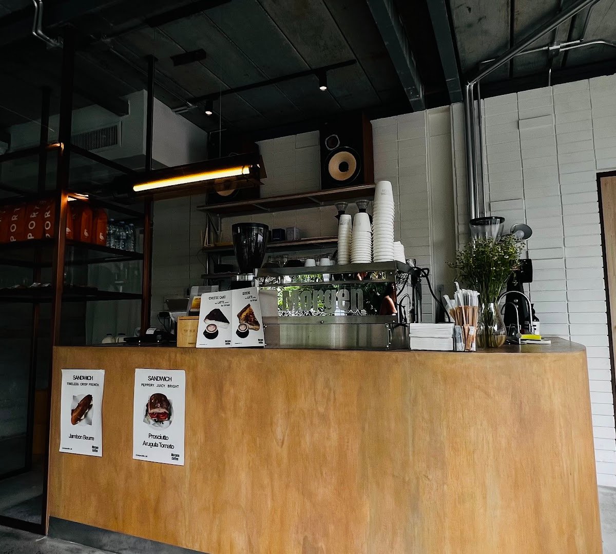 Morgen Coffee specialty coffee shop in Bangkok - photo 8