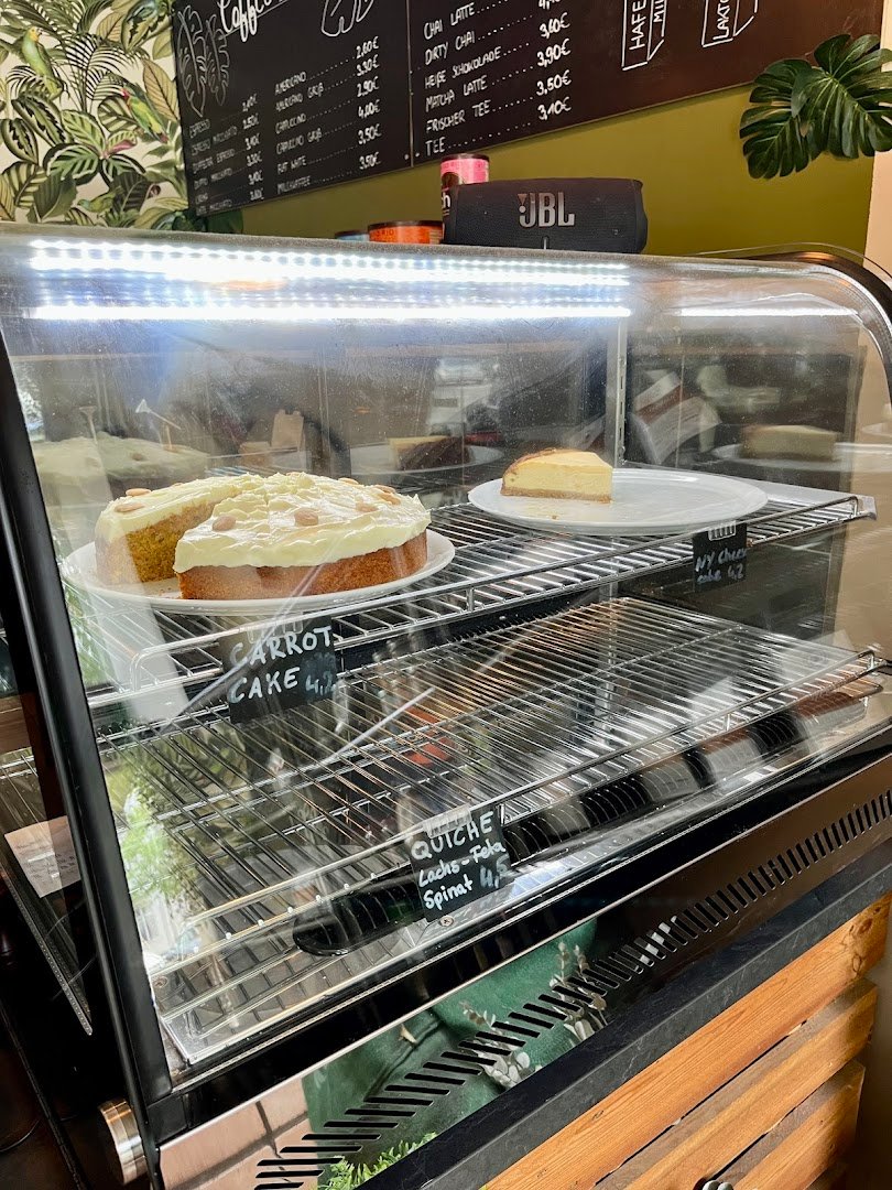 Café, Rösterei & Werkstatt - Espressomania specialty coffee shop in Berlin - photo 3