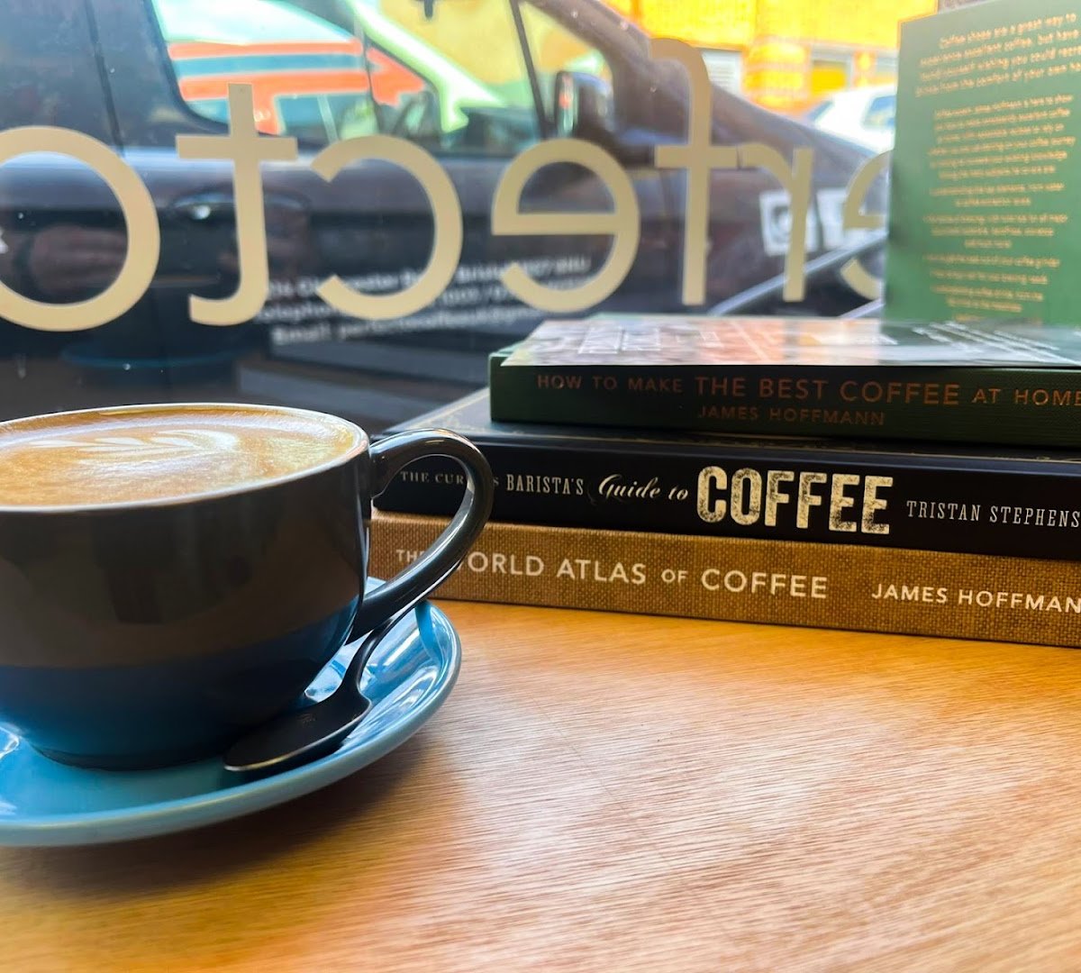 Perfecto Express specialty coffee shop in Bristol - photo 4