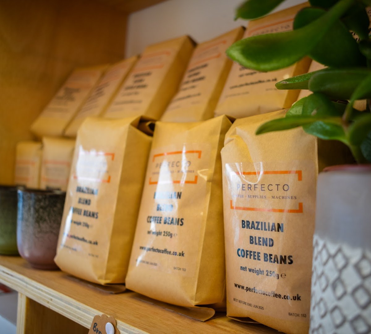 Perfecto Express specialty coffee shop in Bristol - photo 7