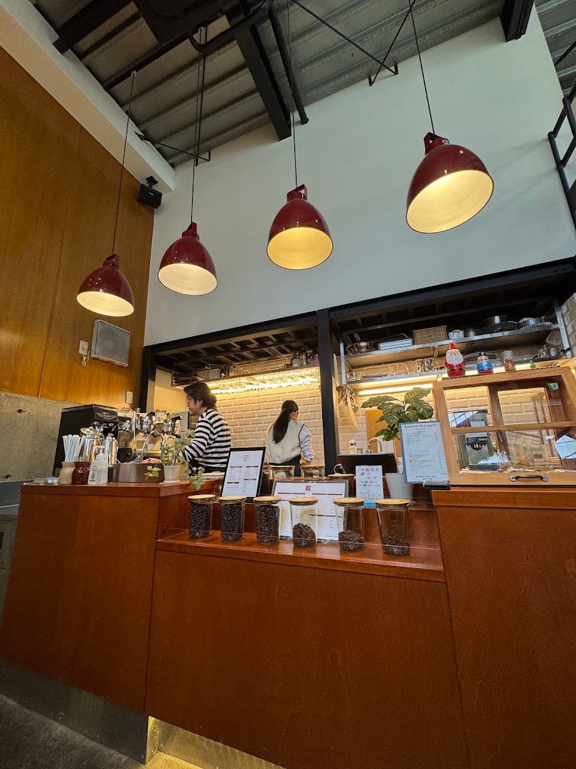 Interior of Tokyo Coffee Lab., specialty coffee shop in Tokyo
