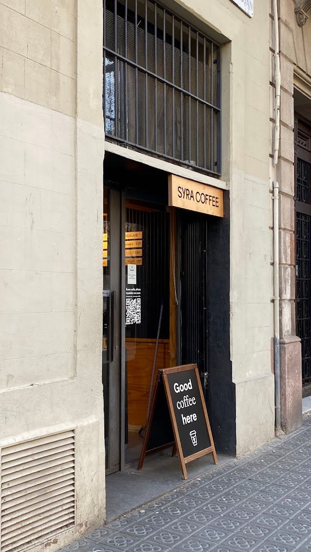Syra Coffee - Passeig Sant Joan specialty coffee shop in Barcelona - photo 3