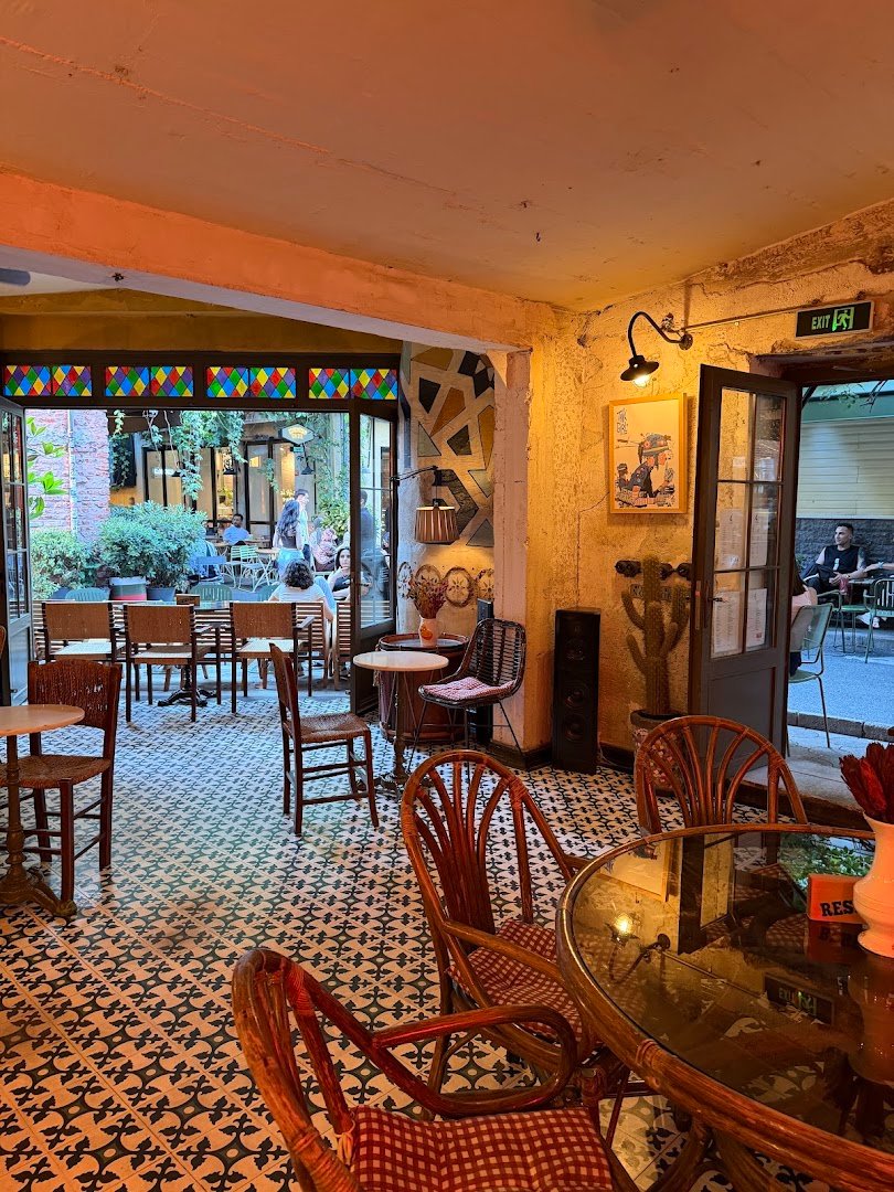 Karabatak specialty coffee shop in Istanbul - photo 3