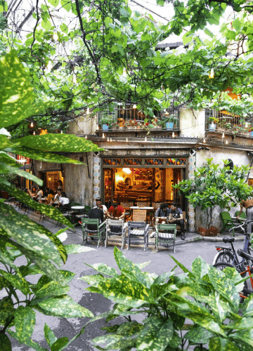 Karabatak specialty coffee shop in Istanbul - photo 7