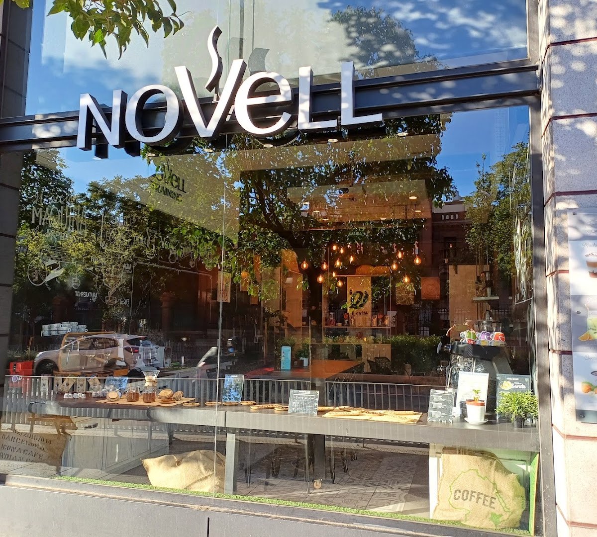 Novell specialty coffee shop in Madrid - photo 3