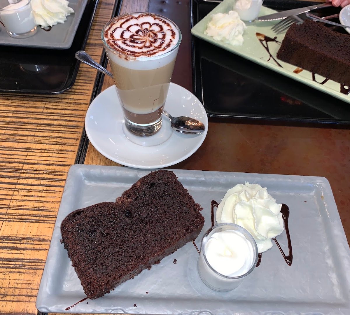 Novell specialty coffee shop in Madrid - photo 8