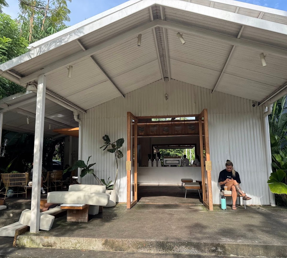 % Arabica Bali Uluwatu specialty coffee shop in Bali - photo 8
