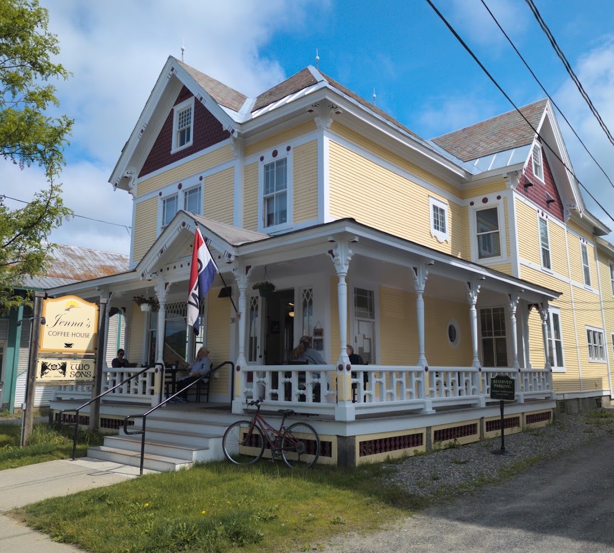 Storefront of Jenna's Coffee House - Two Sons Bakehouse, specialty coffee shop in Stowe