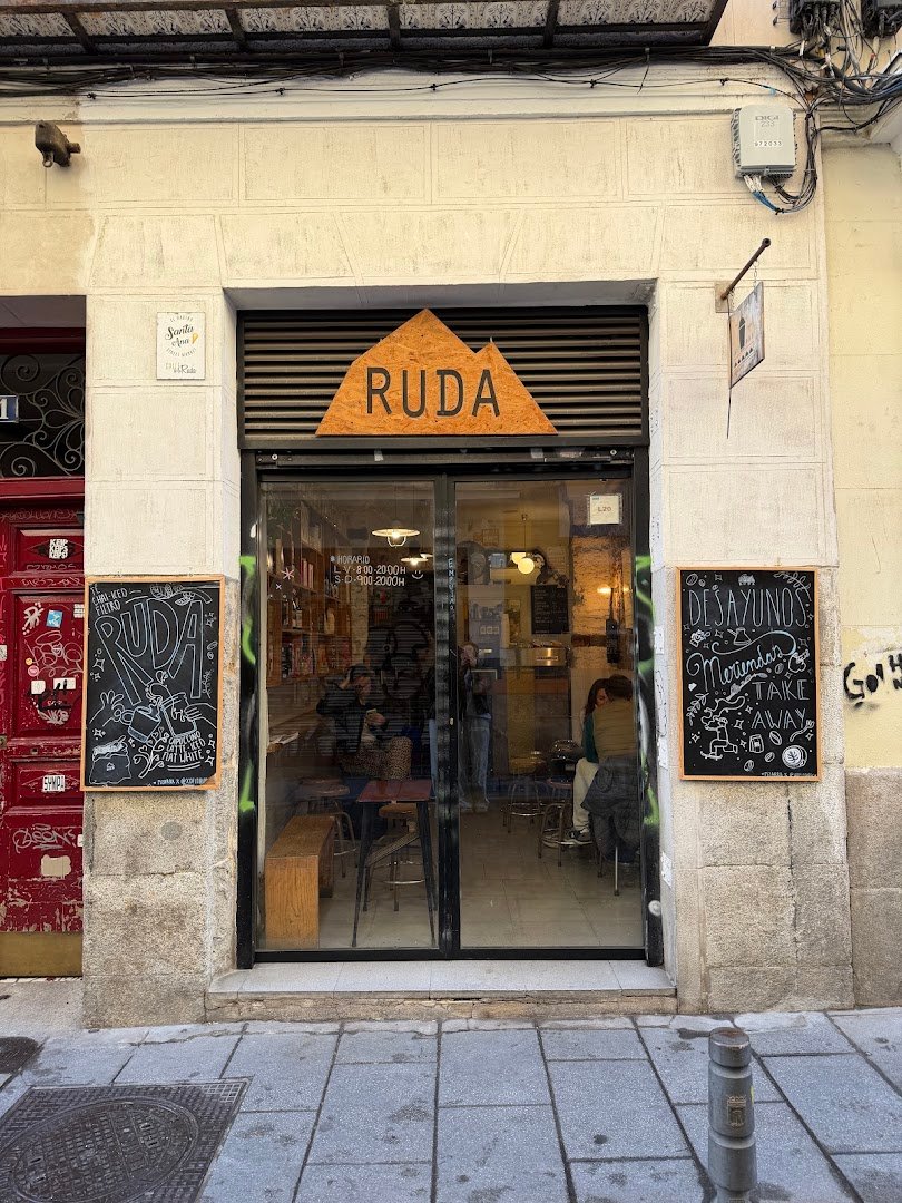 Ruda Café specialty coffee shop in Madrid - photo 10