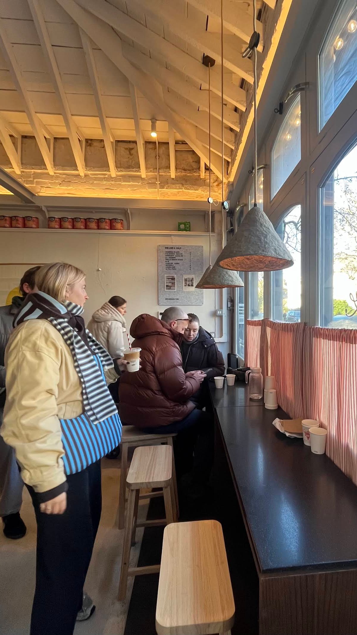 Leigh's specialty coffee shop in London - photo 15