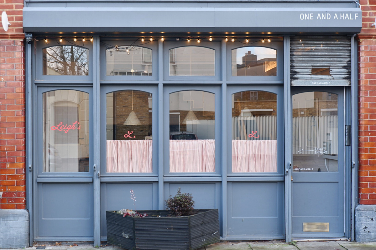 Leigh's specialty coffee shop in London - photo 2