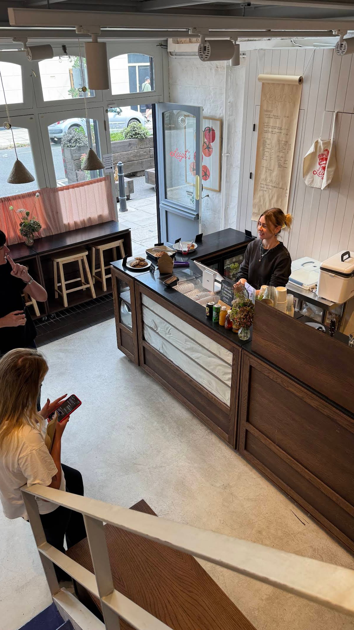Leigh's specialty coffee shop in London - photo 9