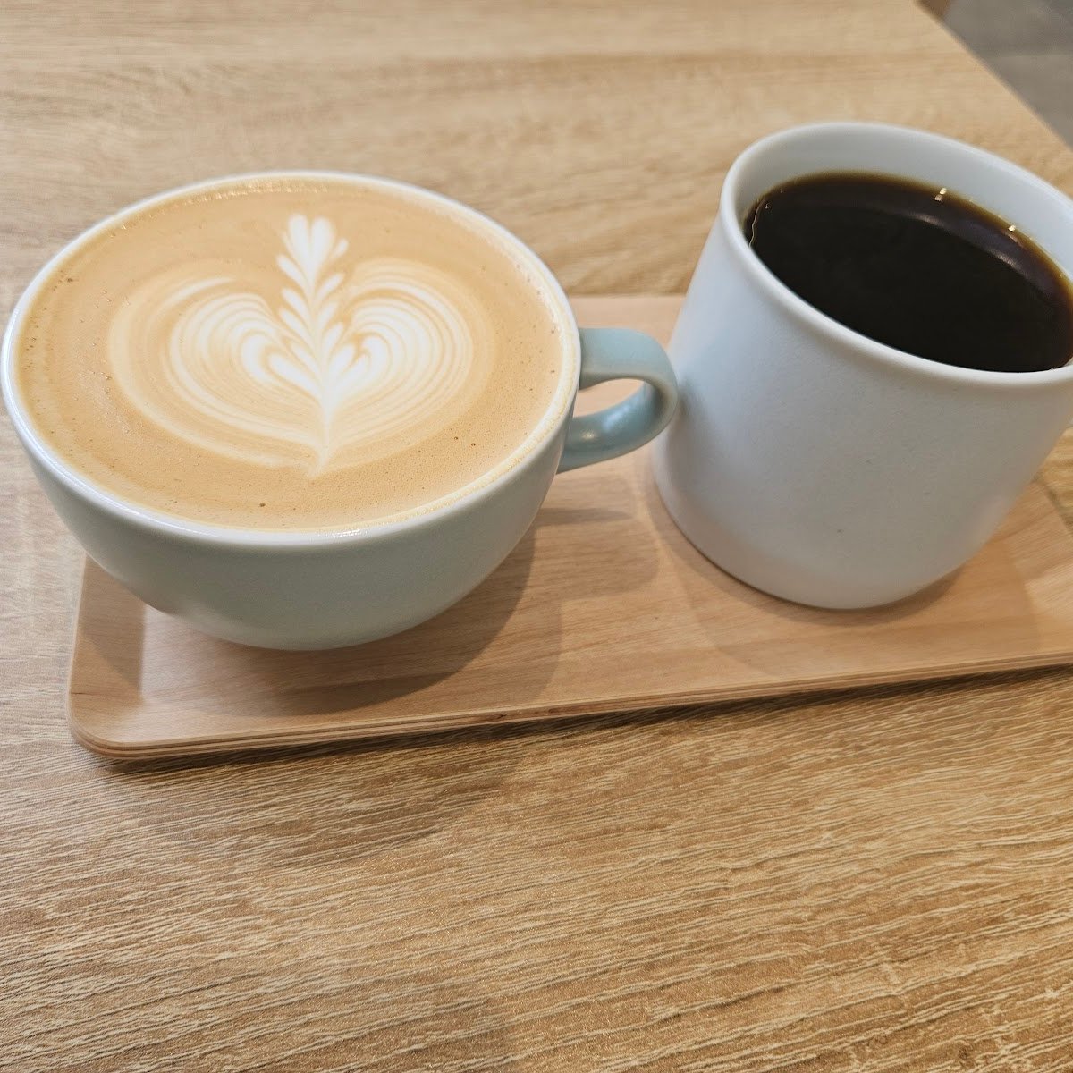 Snoozzze Coffee specialty coffee shop in London - photo 15