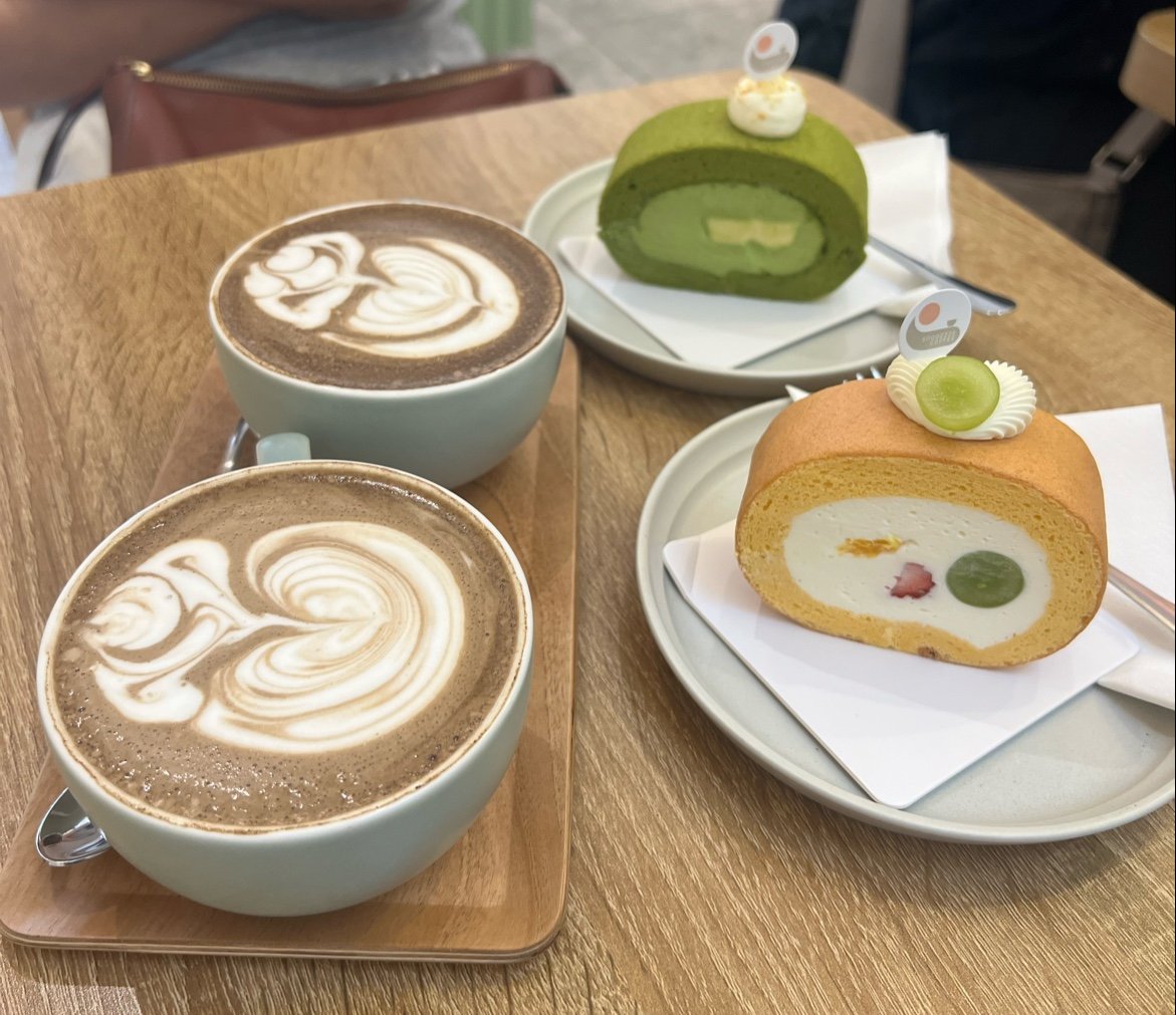 Snoozzze Coffee specialty coffee shop in London - photo 5