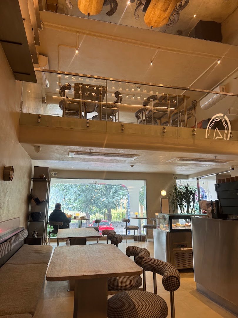 Libertario Coffee Roasters India specialty coffee shop in Delhi - photo 9