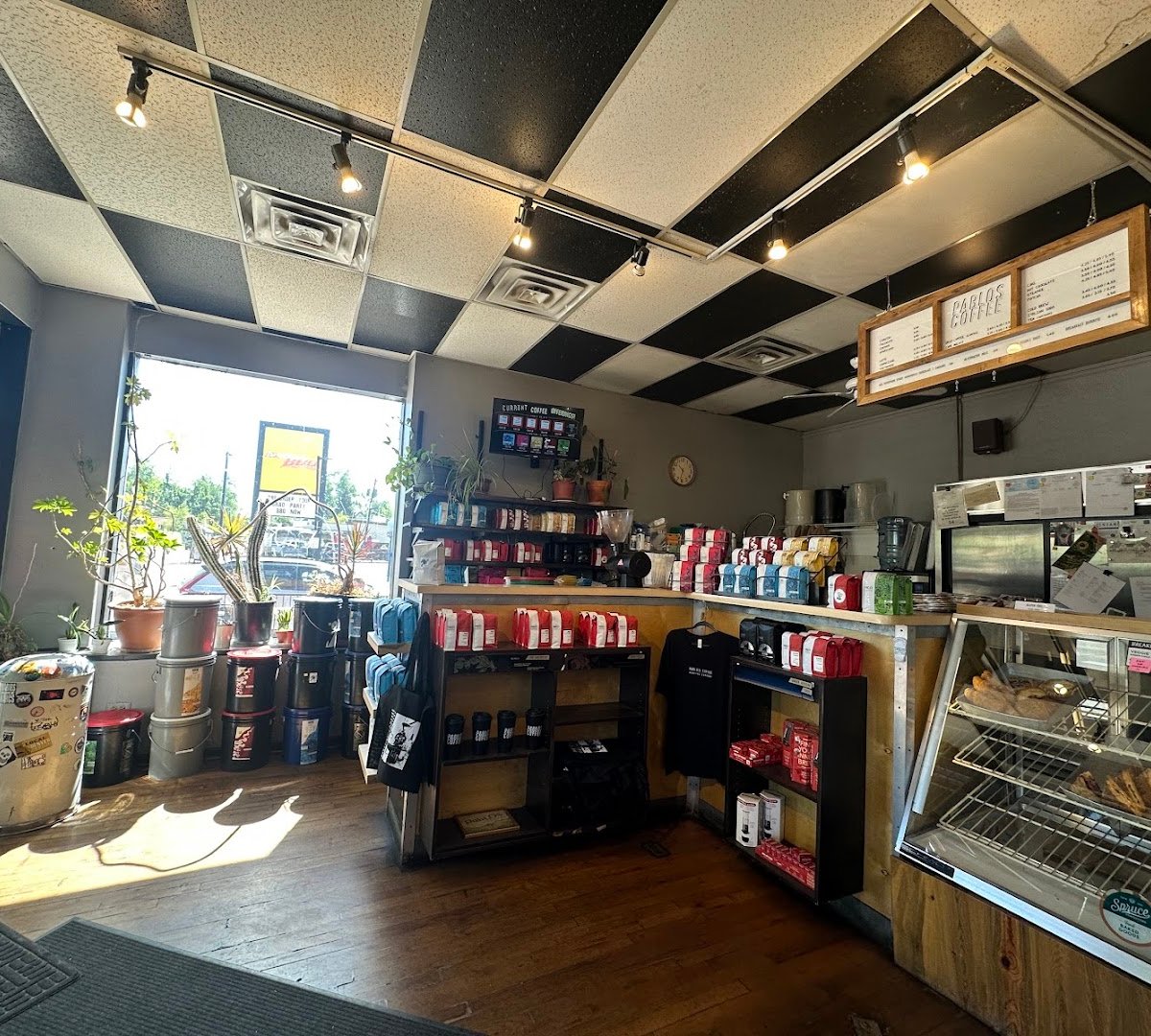 Pablo's Coffee - 6th Avenue specialty coffee shop in Denver - photo 8