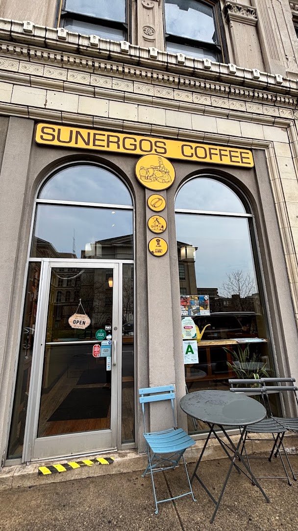 Storefront of Sunergos Coffee, specialty coffee shop in Louisville