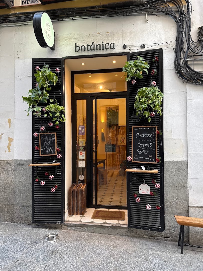 Botánica specialty coffee shop in Madrid - photo 6