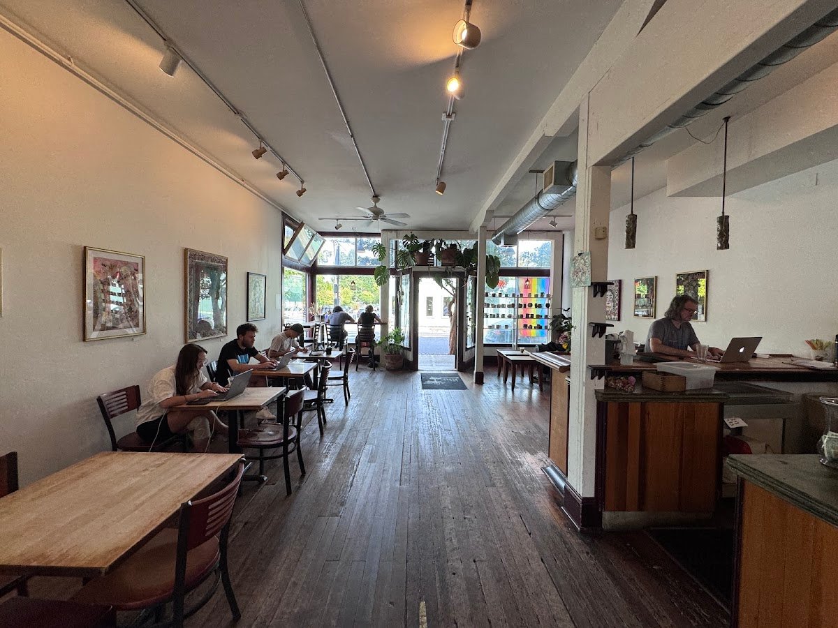 Albina Press specialty coffee shop in Portland - photo 4