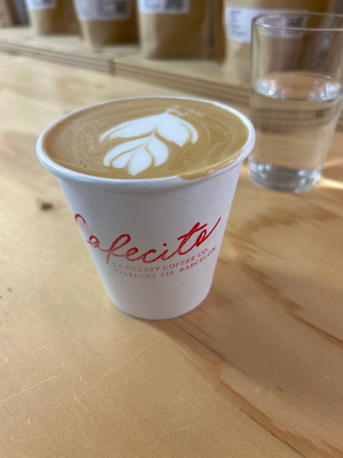 La Cherry Coffee Co. specialty coffee shop in Barcelona - photo 3