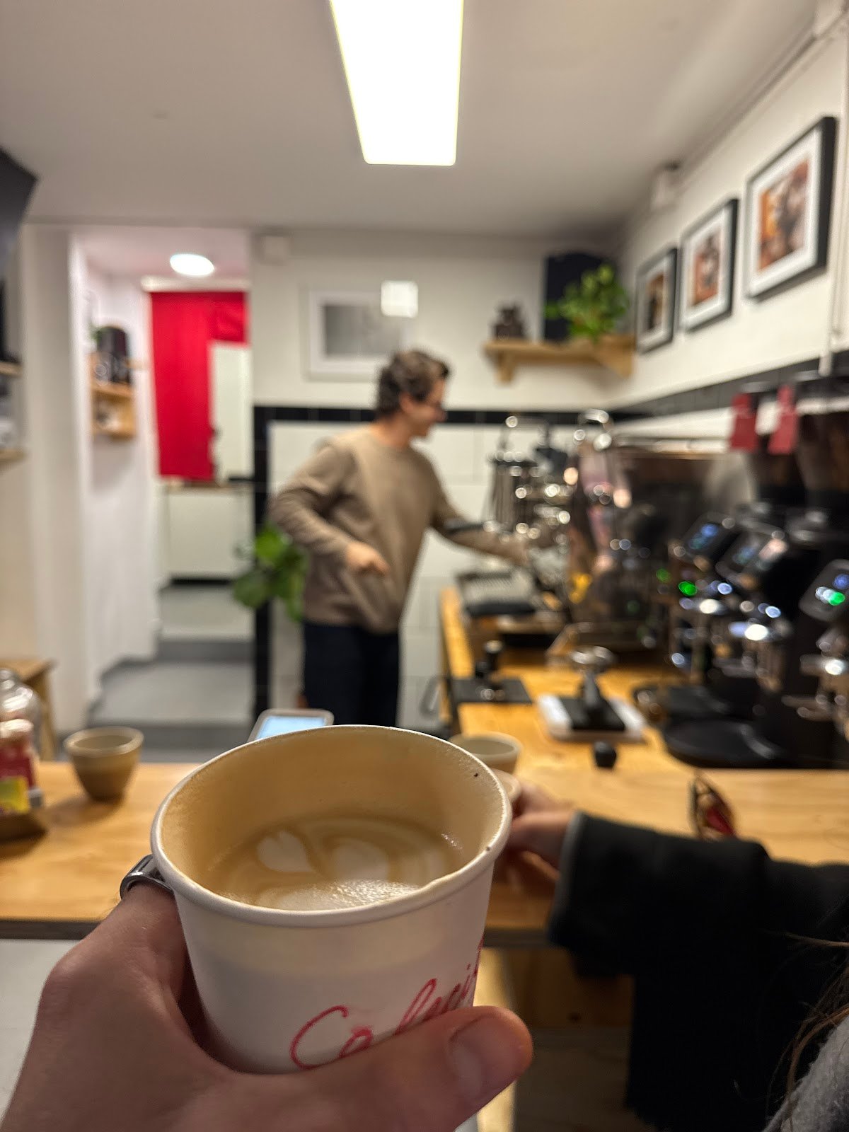 La Cherry Coffee Co. specialty coffee shop in Barcelona - photo 6