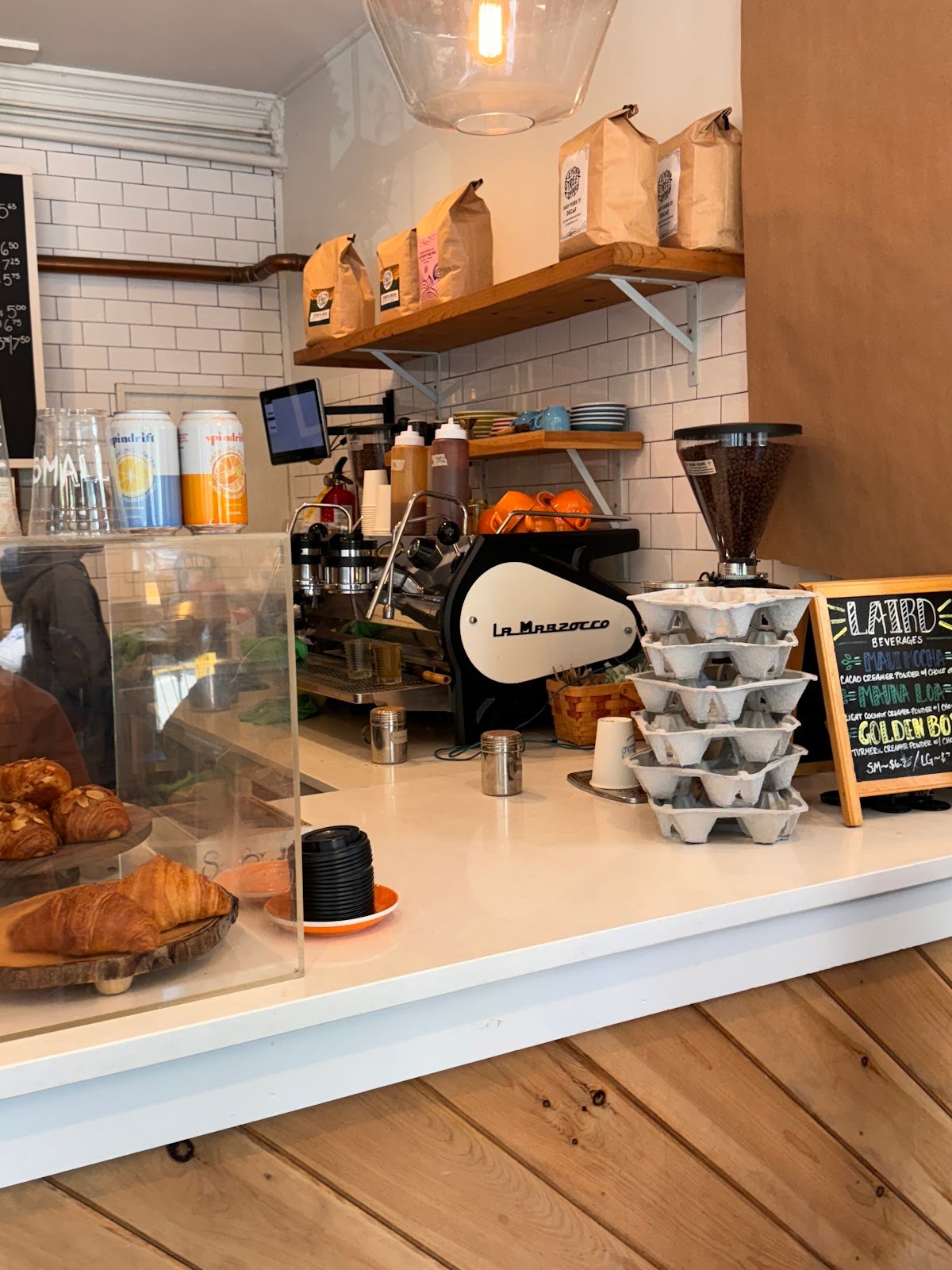 Seabird Coffee & Co. specialty coffee shop in Boston - photo 4
