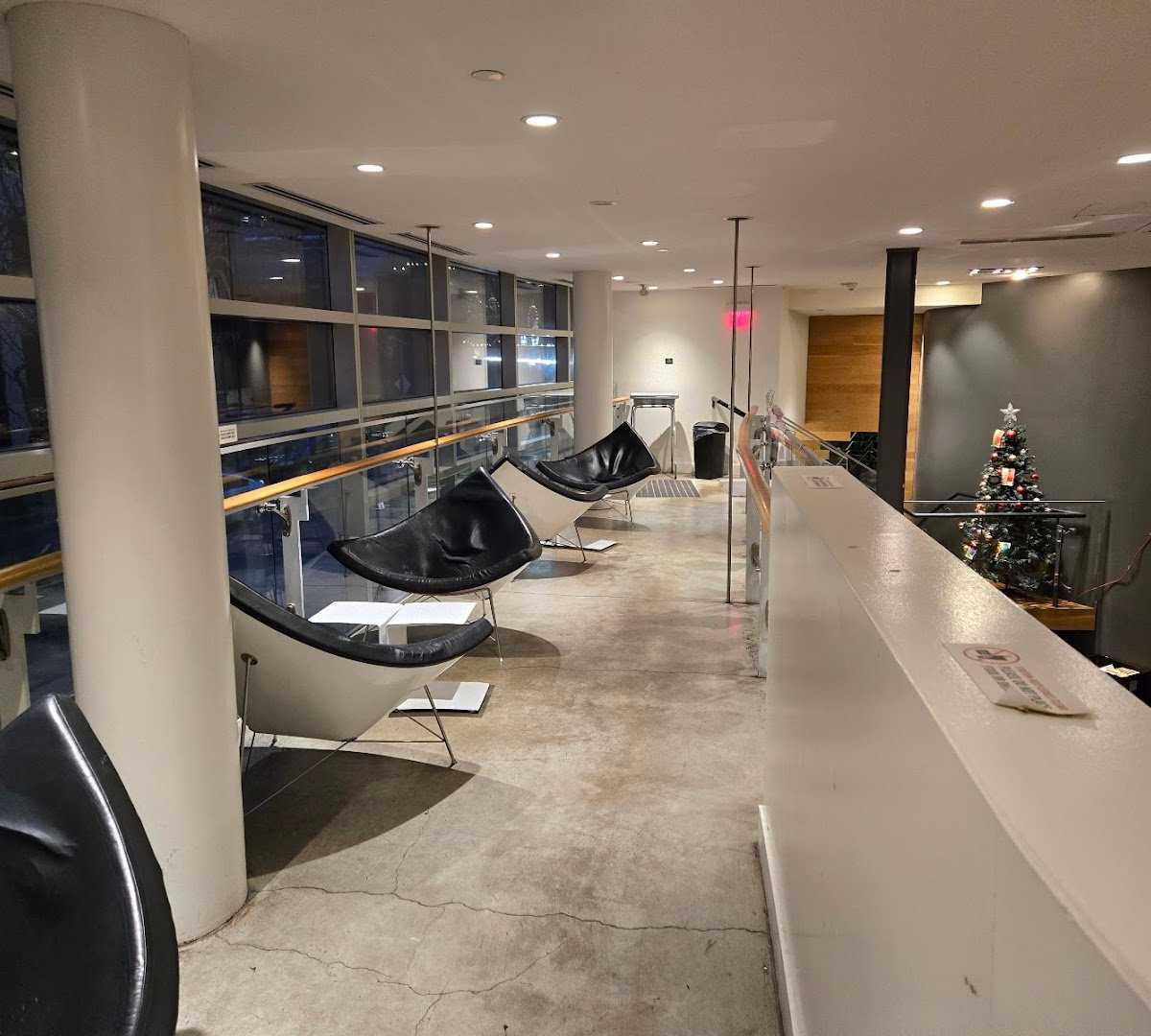 JJ Bean Coffee Roasters specialty coffee shop in Vancouver - photo 6