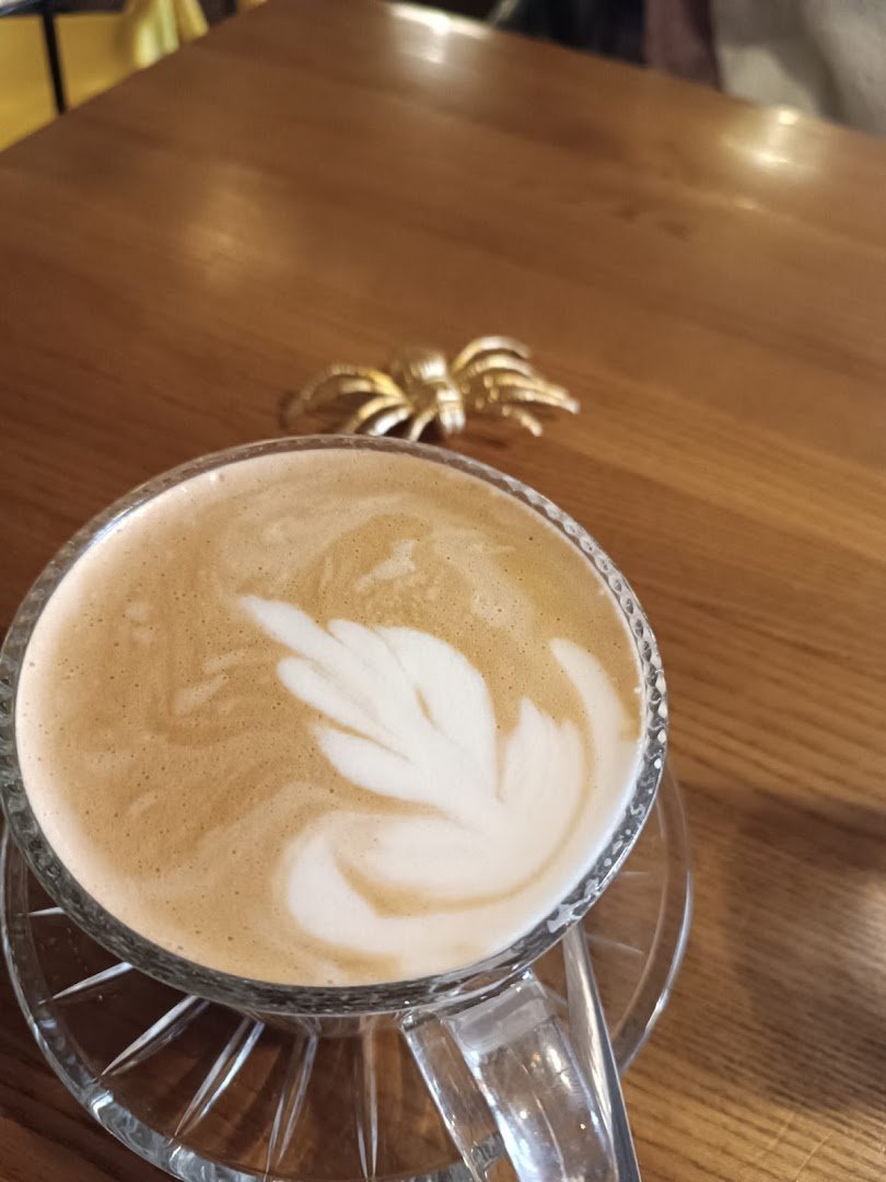 Coffee at Frykasy Rarytasy, specialty coffee shop in Warsaw