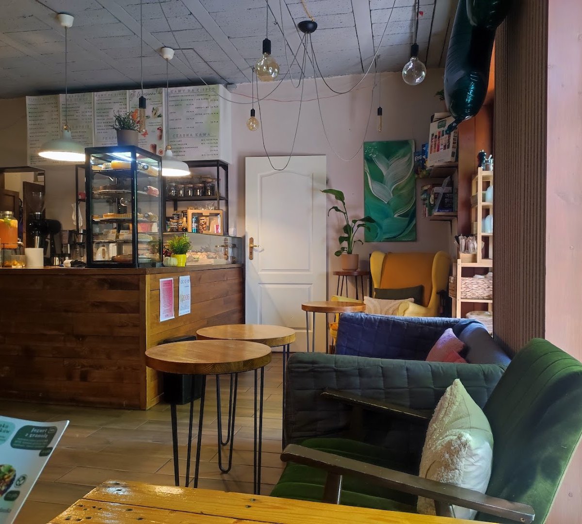 Interior of Frykasy Rarytasy, specialty coffee shop in Warsaw