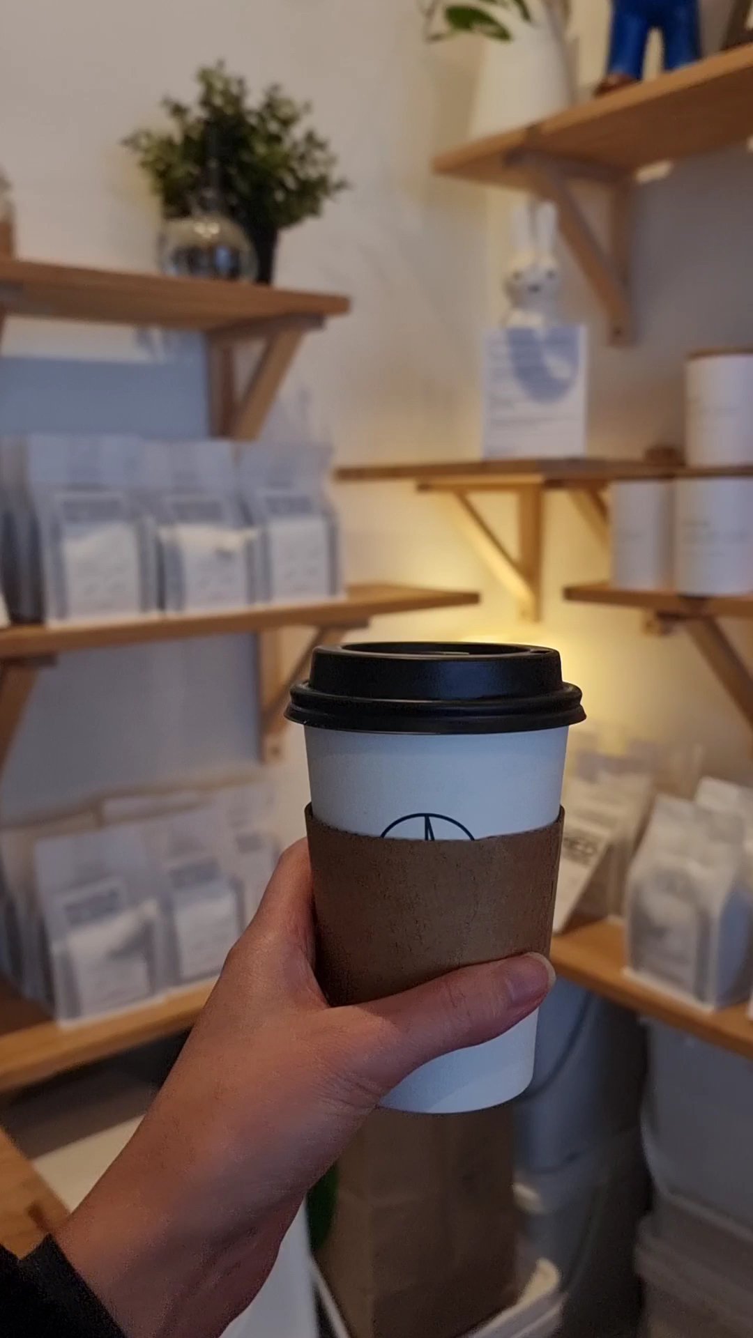 Little Rogue. specialty coffee shop in Melbourne - photo 14