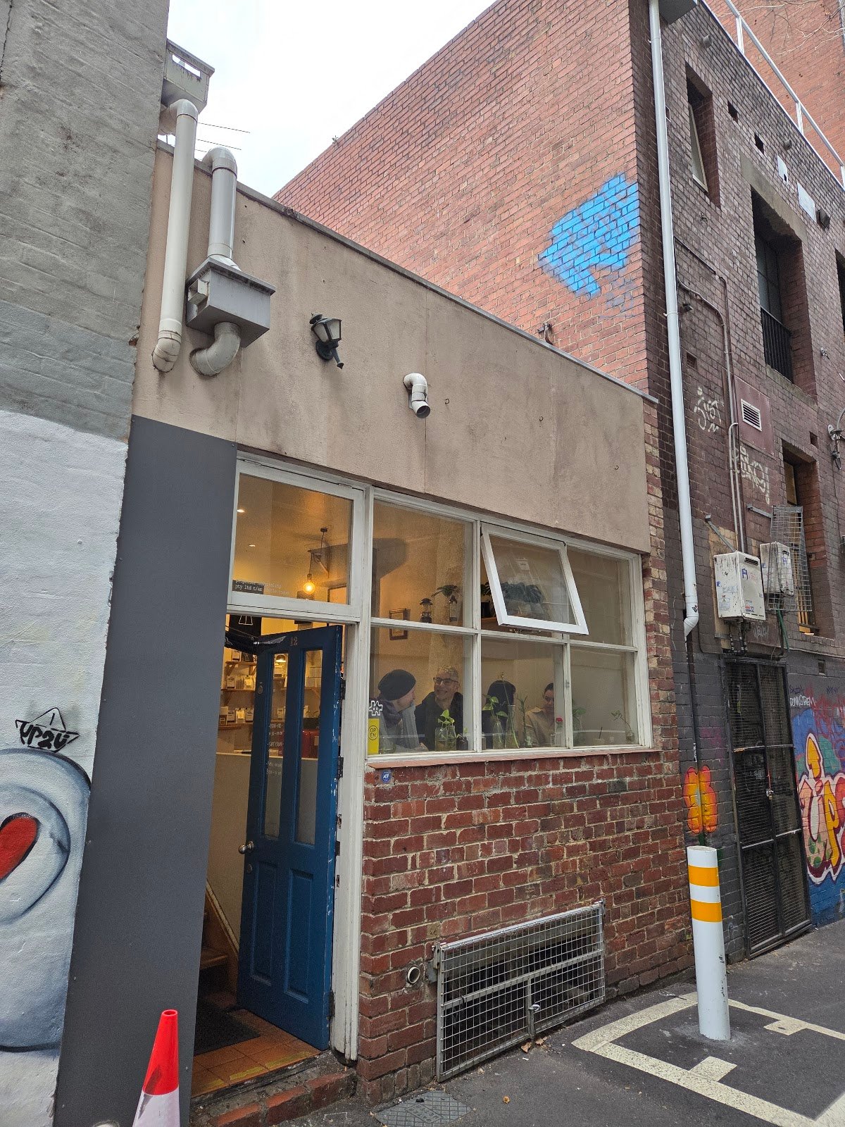 Little Rogue. specialty coffee shop in Melbourne - photo 5