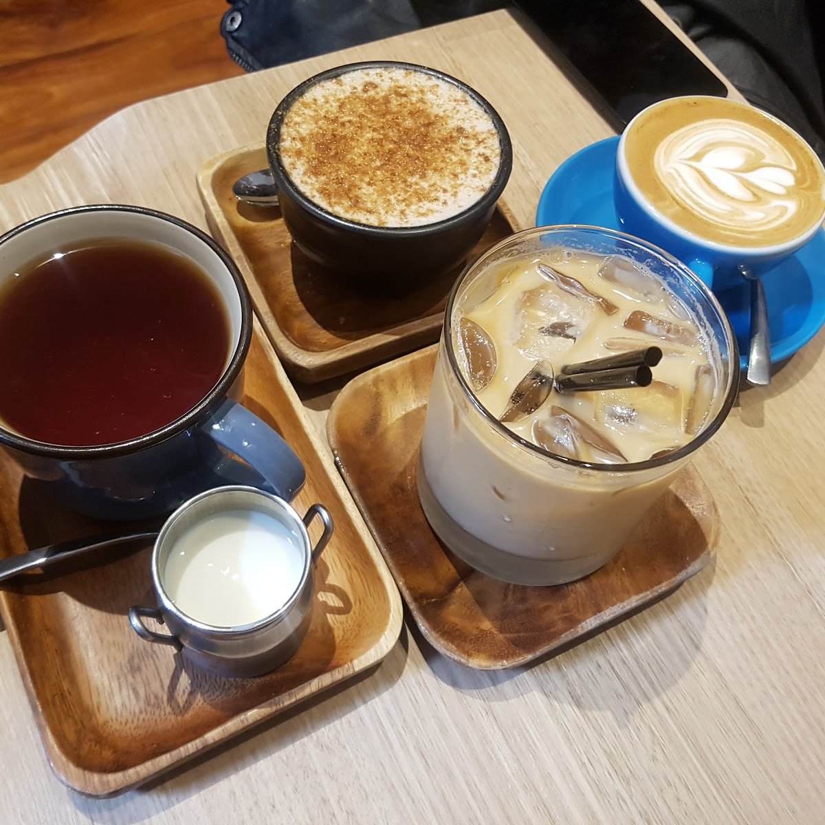 Little Rogue. specialty coffee shop in Melbourne - photo 9