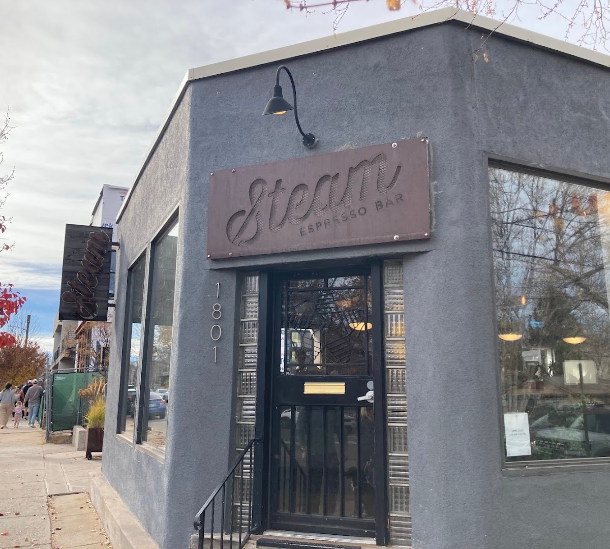 Steam Espresso Bar specialty coffee shop in Denver - photo 3