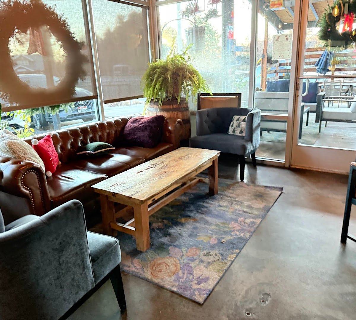 Caffeina Roasting Company specialty coffee shop in Boise - photo 8