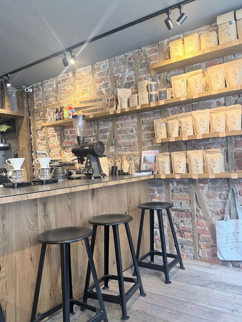 THE BARN Café Charlotte Street specialty coffee shop in London - photo 2