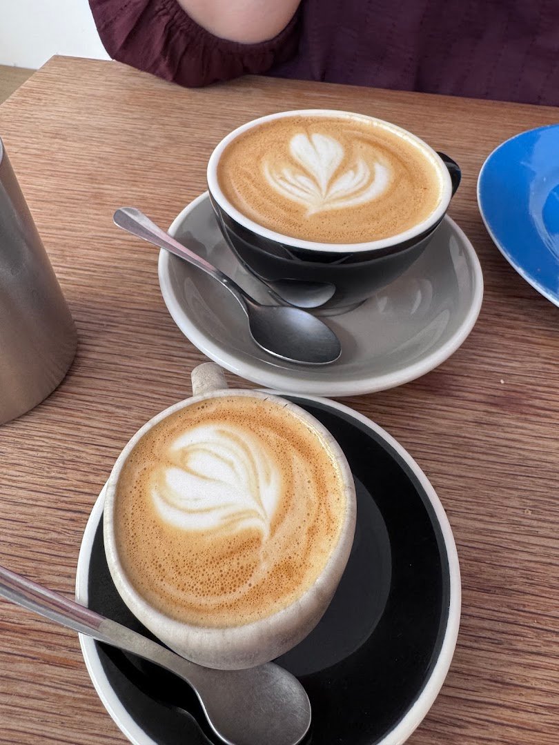 Coffee at Época, specialty coffee shop in Porto