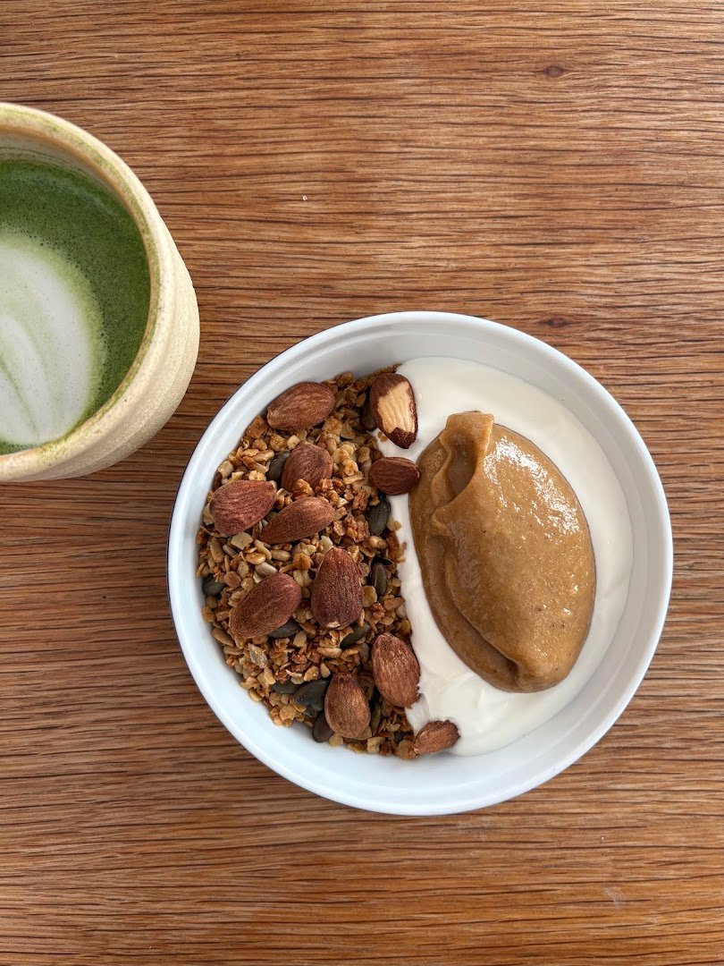 Coffee at Época, specialty coffee shop in Porto
