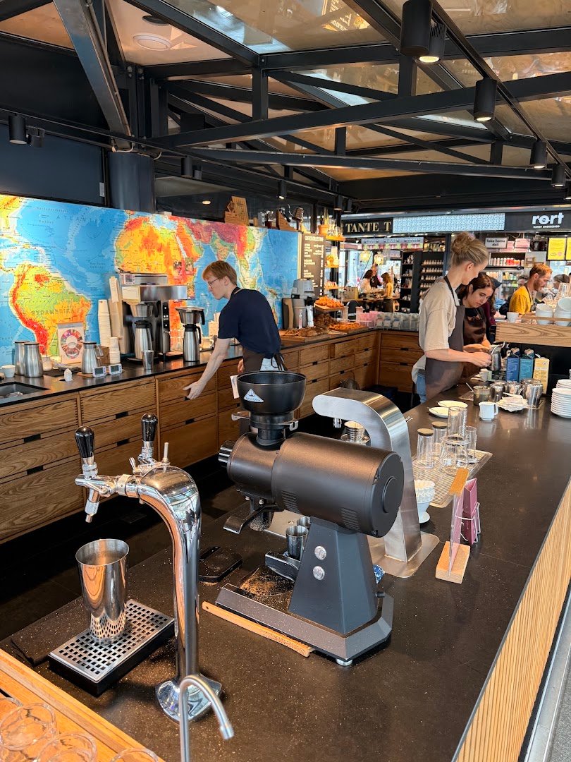 Coffee Collective Torvehallerne specialty coffee shop in Copenhagen - photo 4