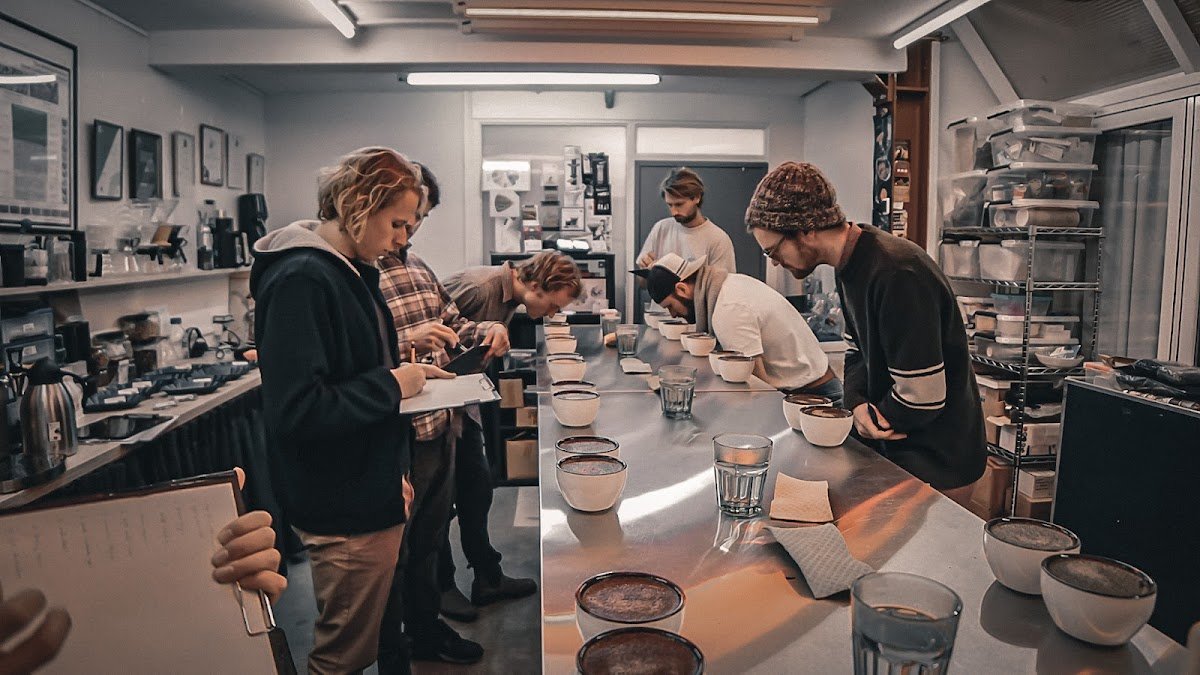 Amsterdam Coffee Lab specialty coffee shop in Amsterdam - photo 5