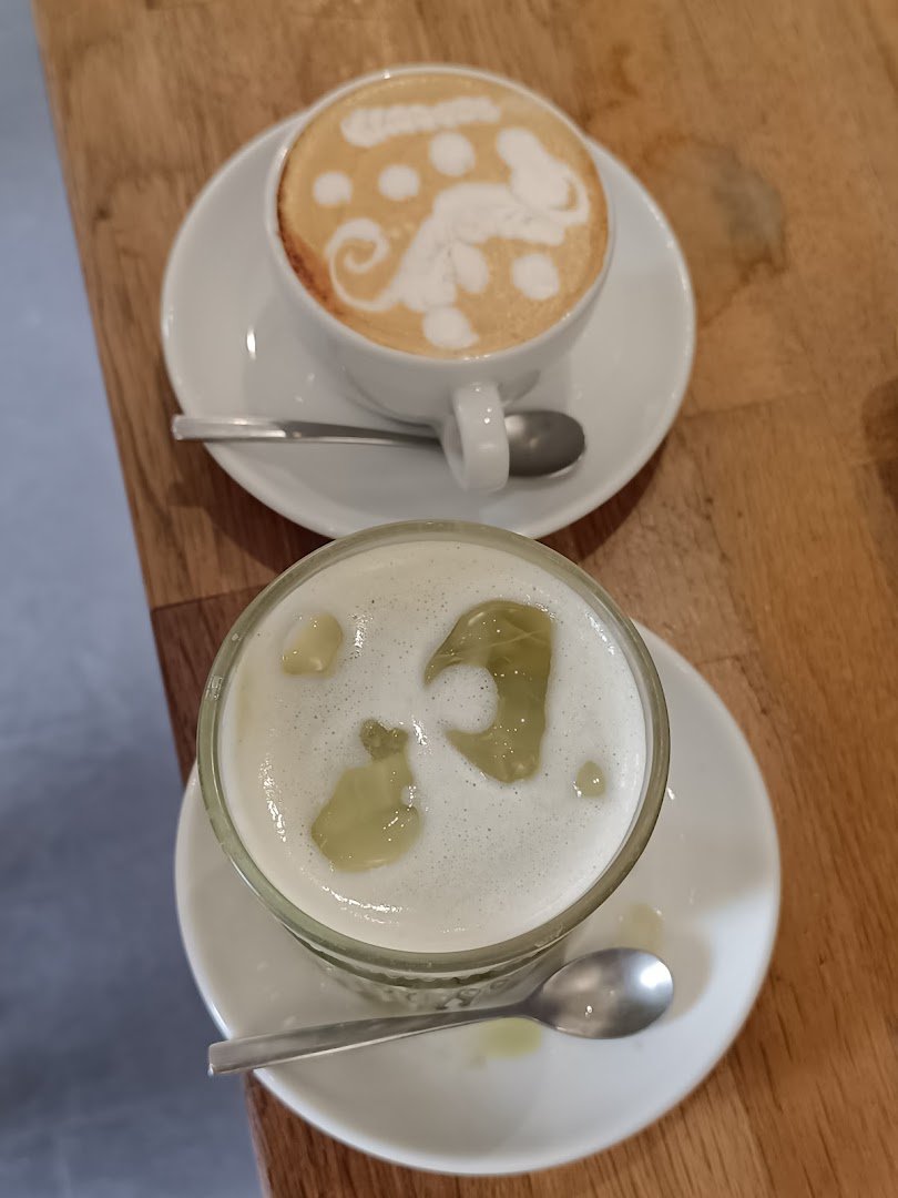 DABOV Specialty Coffee Spain specialty coffee shop in Madrid - photo 6