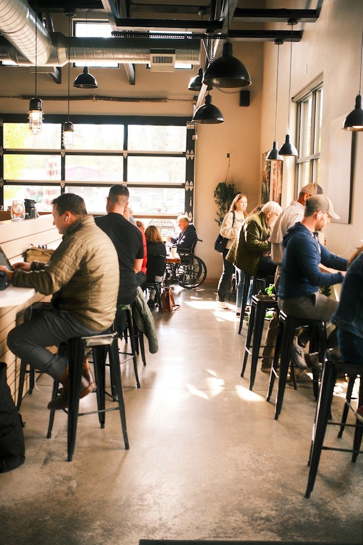 Backporch Coffee Roasters specialty coffee shop in Bend - photo 2