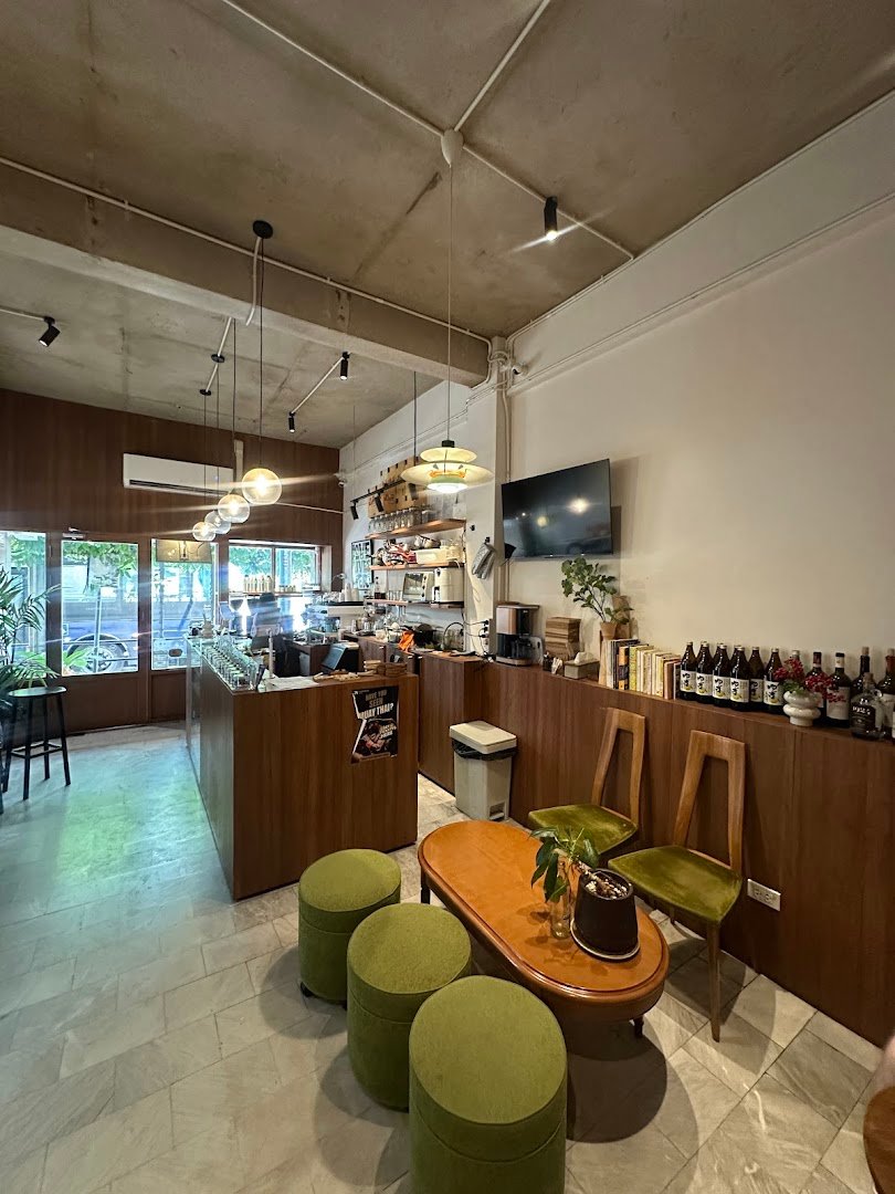 Earthy Roaster (Specialty Coffee) specialty coffee shop in Bangkok - photo 6